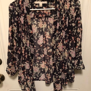 LC‎ Lauren Conrad XS Floral Open Cardigan Blouse